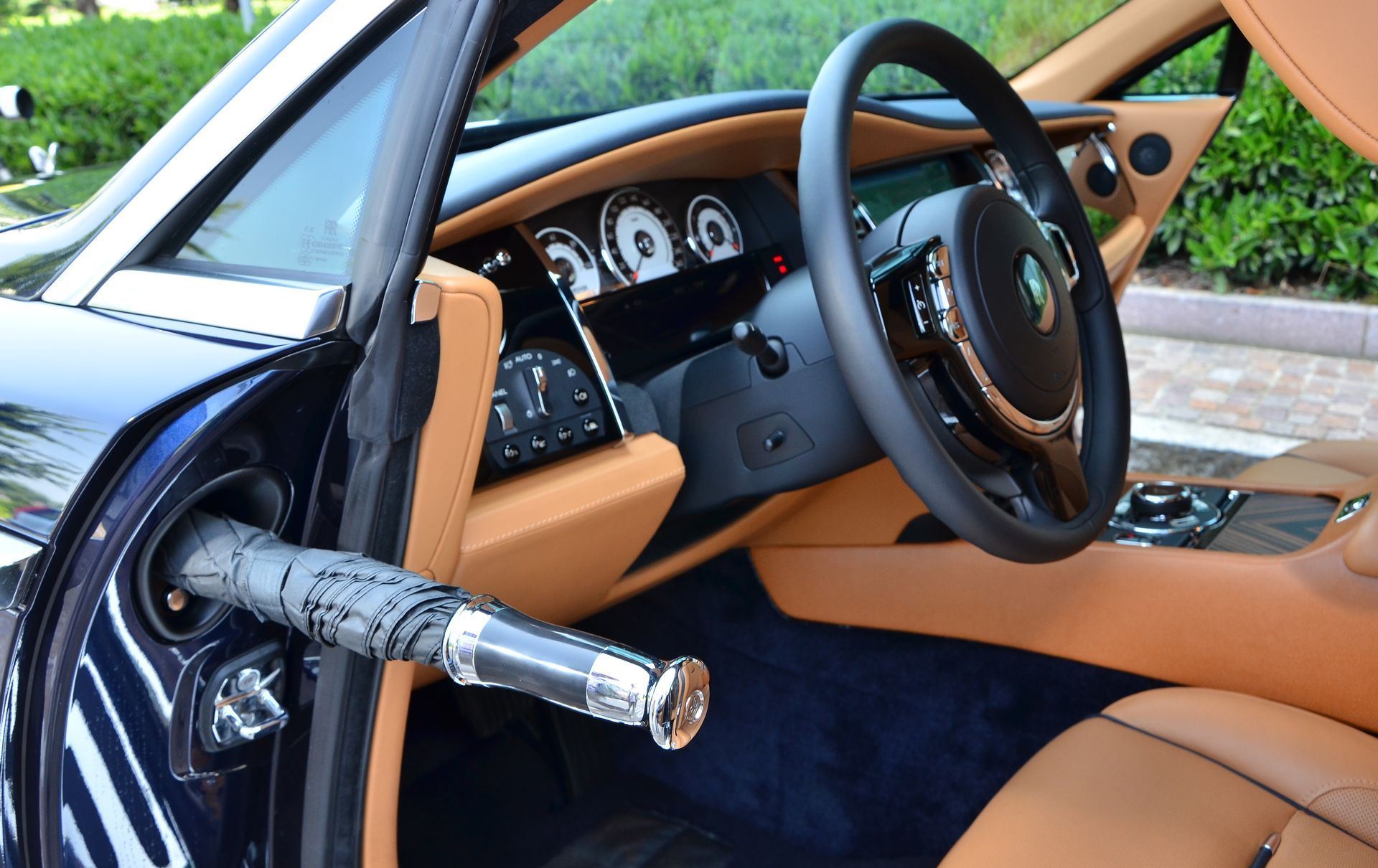 The Rolls Royce Umbrella - A detailed look at how the RICH avoid